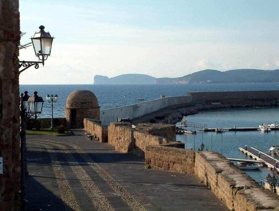 Il Convento Αλγκέρο Εξωτερικό φωτογραφία